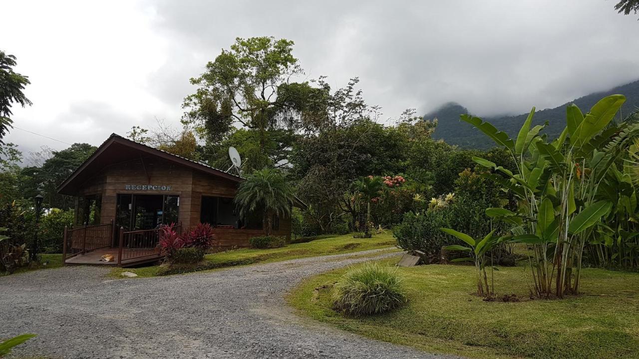 Hotel Brisas Arenal La Fortuna Екстериор снимка
